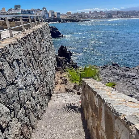 Bkd2 A Tan Solo 50 Metros De La Playa Canteras Apartment